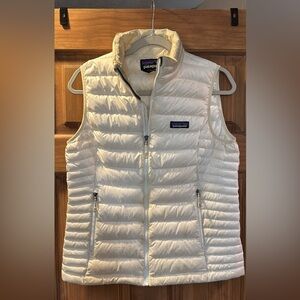 Patagonia Women's Cream Quilted Down Vest